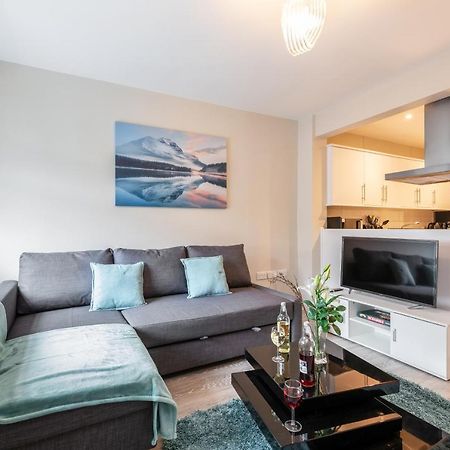 Dartford, Kent - Modern 2Bd 2Bath En-Suite Bungalow M25 Bluewater Exterior foto