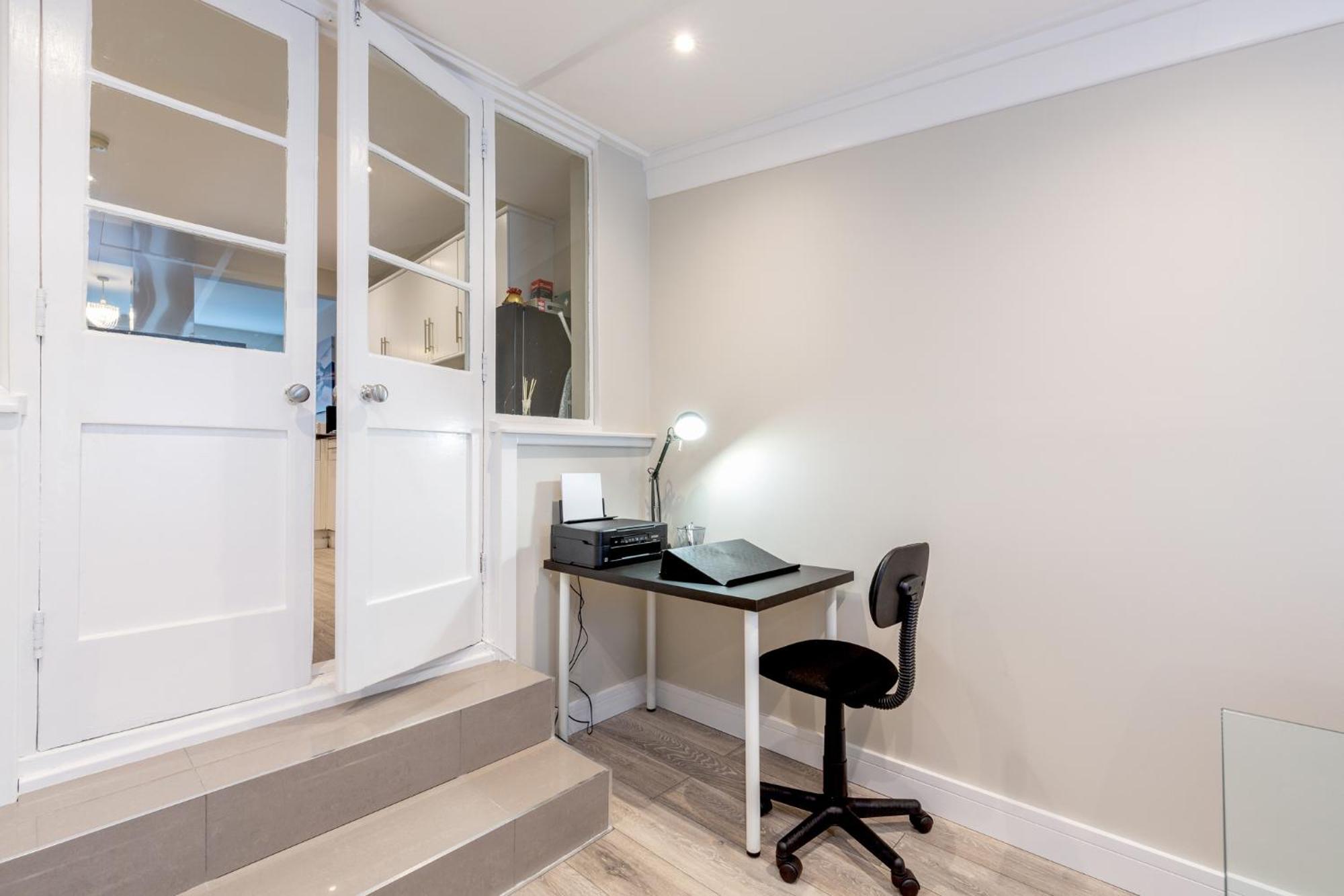 Dartford, Kent - Modern 2Bd 2Bath En-Suite Bungalow M25 Bluewater Exterior foto