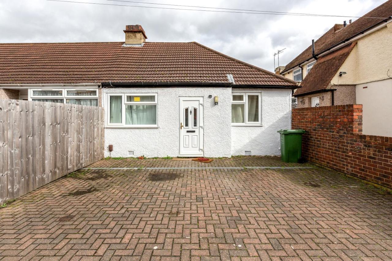 Dartford, Kent - Modern 2Bd 2Bath En-Suite Bungalow M25 Bluewater Exterior foto
