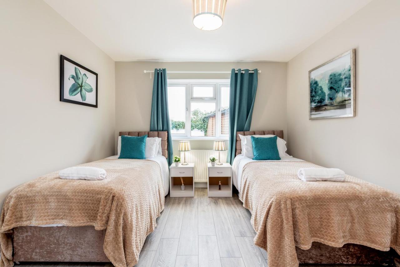Dartford, Kent - Modern 2Bd 2Bath En-Suite Bungalow M25 Bluewater Exterior foto